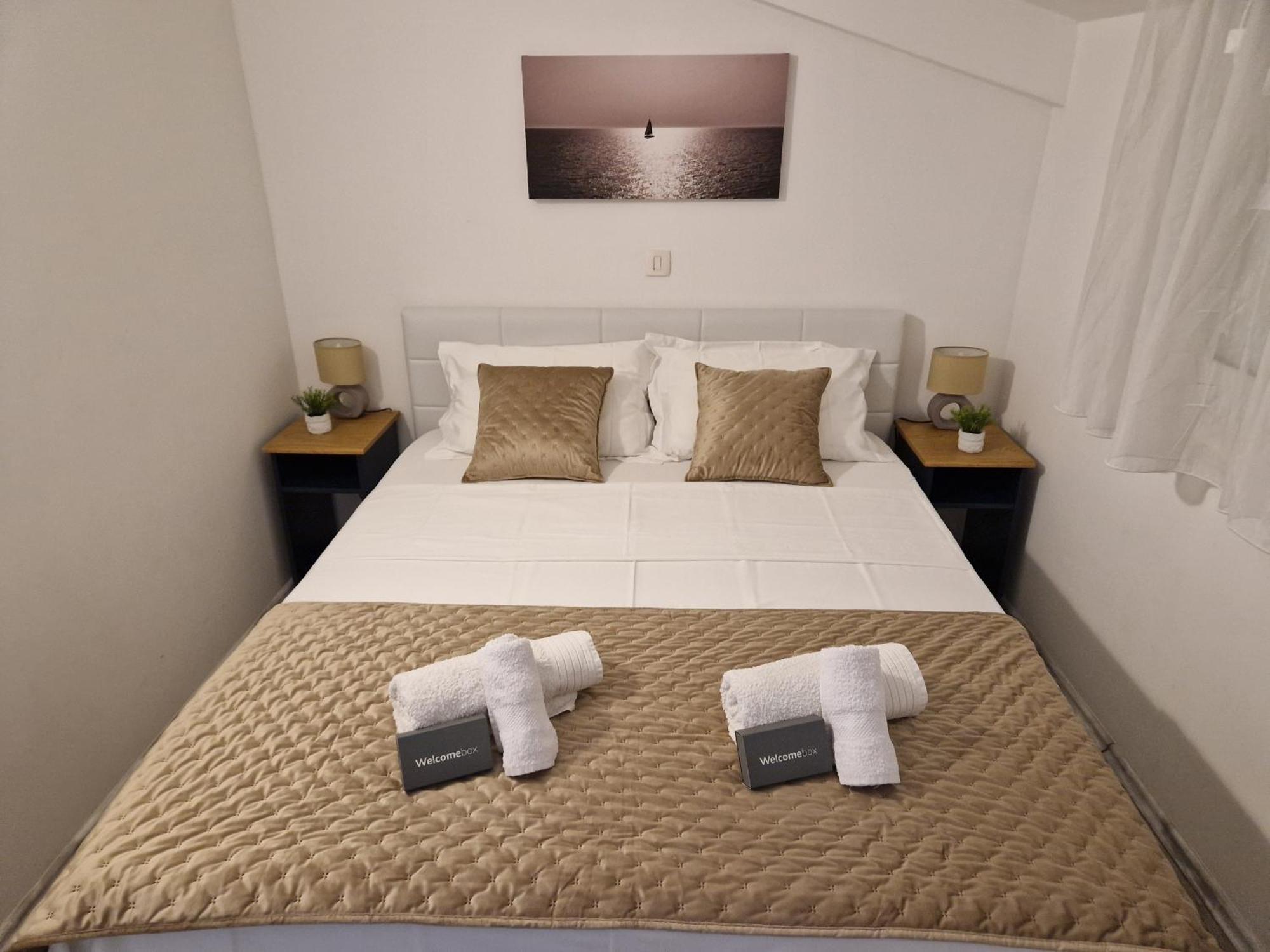 Apartments Mb คาชเตลา ห้อง รูปภาพ