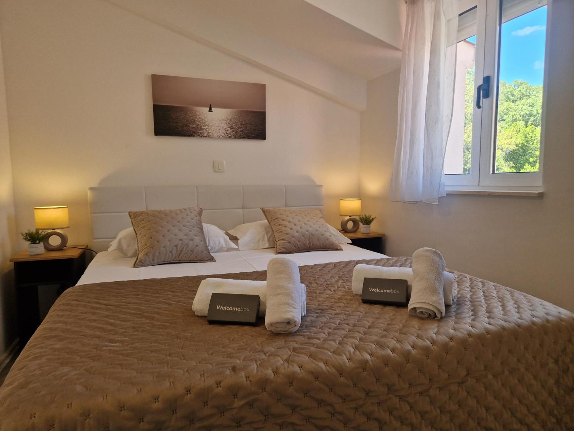 Apartments Mb คาชเตลา ภายนอก รูปภาพ