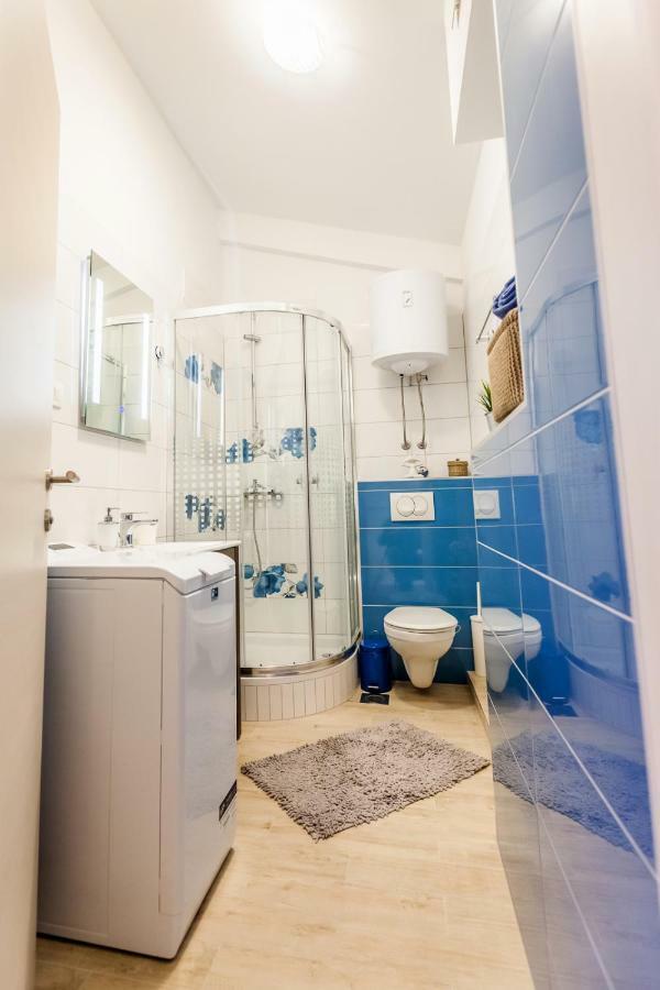 Apartments Mb คาชเตลา ภายนอก รูปภาพ
